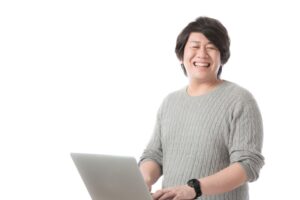 原稿をブラッシュアップする編集・校正のフリー画像